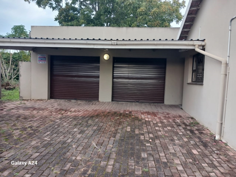 4 Bedroom Property for Sale in Beacon Bay Eastern Cape